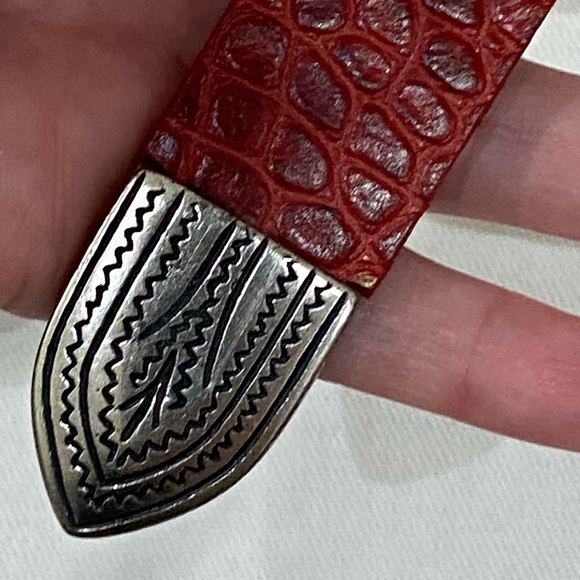 Red Masscob belt - Picture 3 of 4